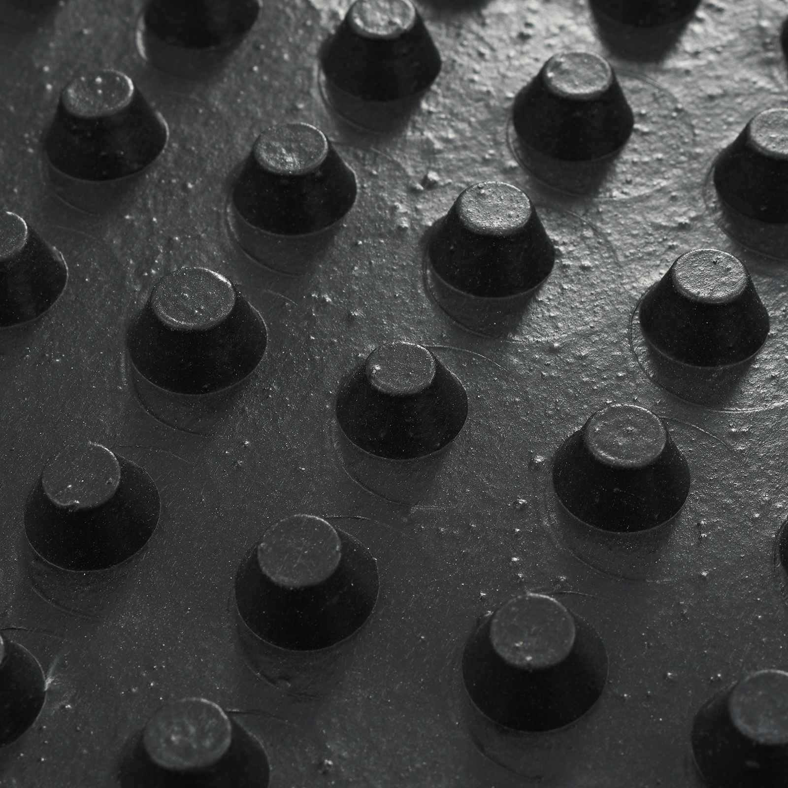 Dimpled Drainage Sheet Schwarz 0,5 x 20 m HDPE